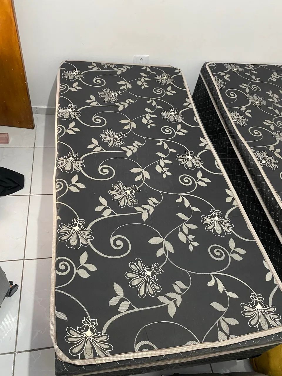 Vendo 2 cama solteiro uso a 6 meses! - Foto 5