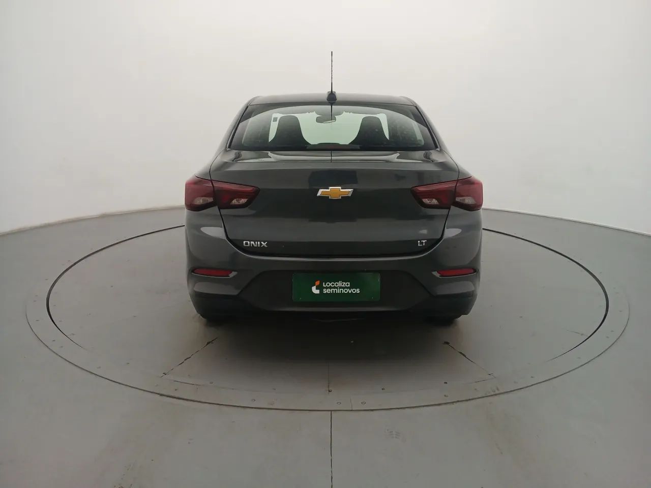 Chevrolet Onix Plus LT 1.0 12V Flex Mec. 4P, foto 4 de 18