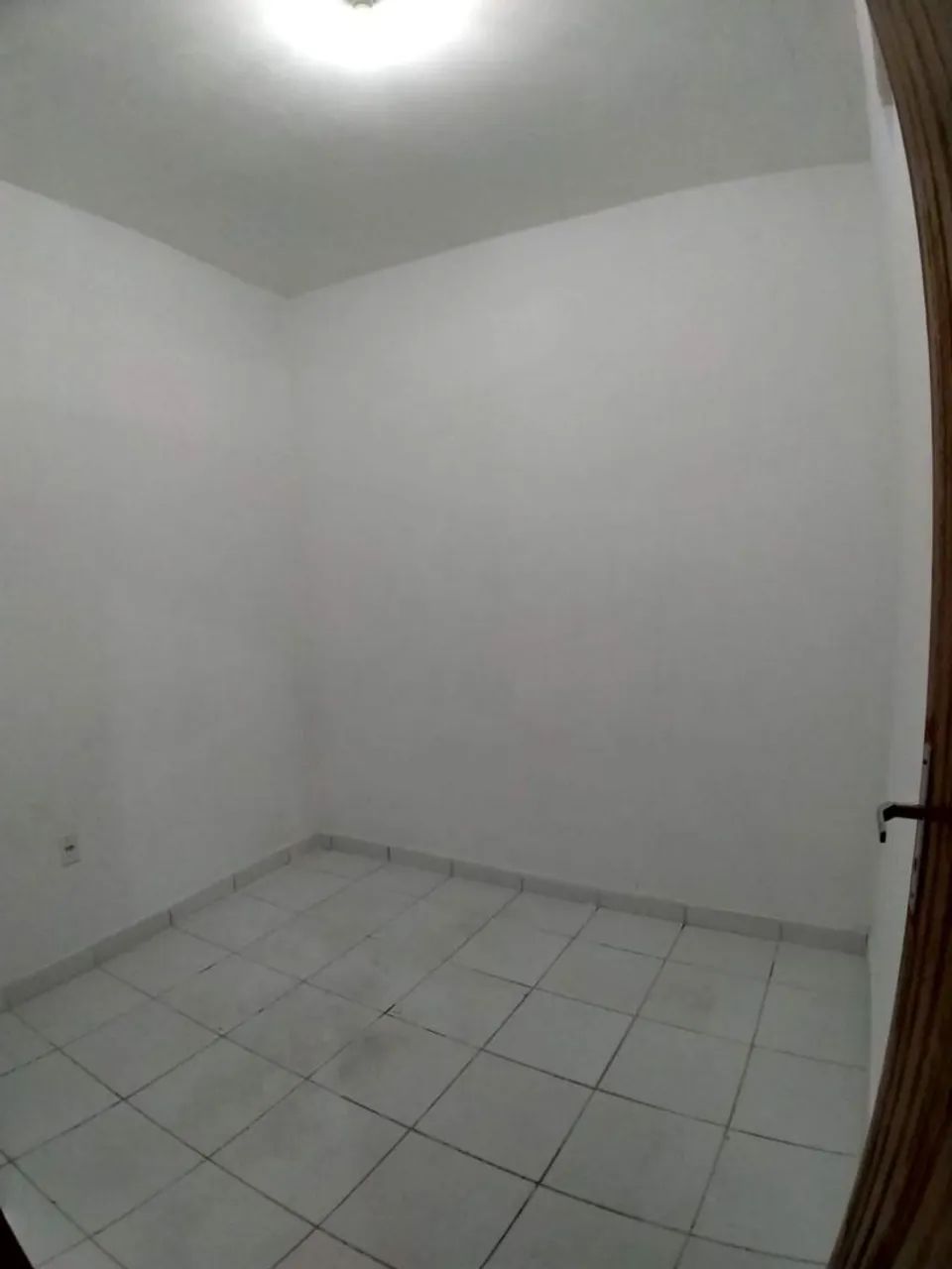 Aluga-se 