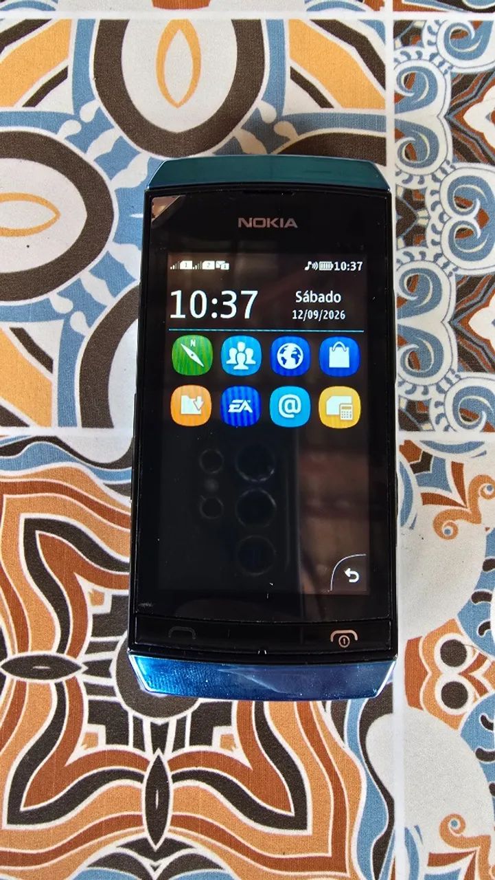 Nokia Asha 305 em Estado de Novo Para Colecionadores - Hobbies e