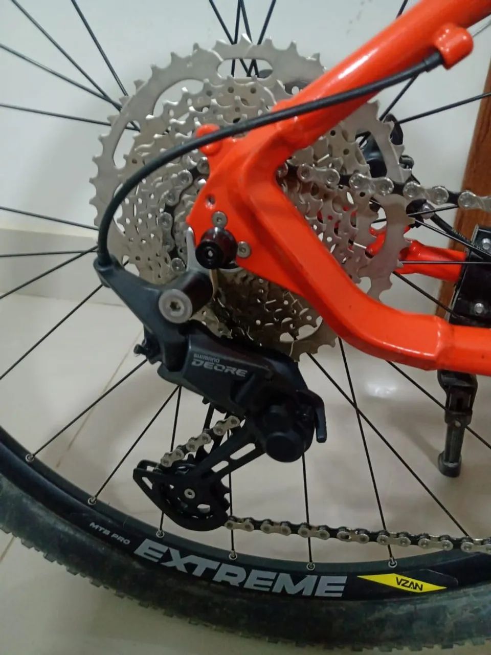 Bicicleta Lotus  - Foto 2