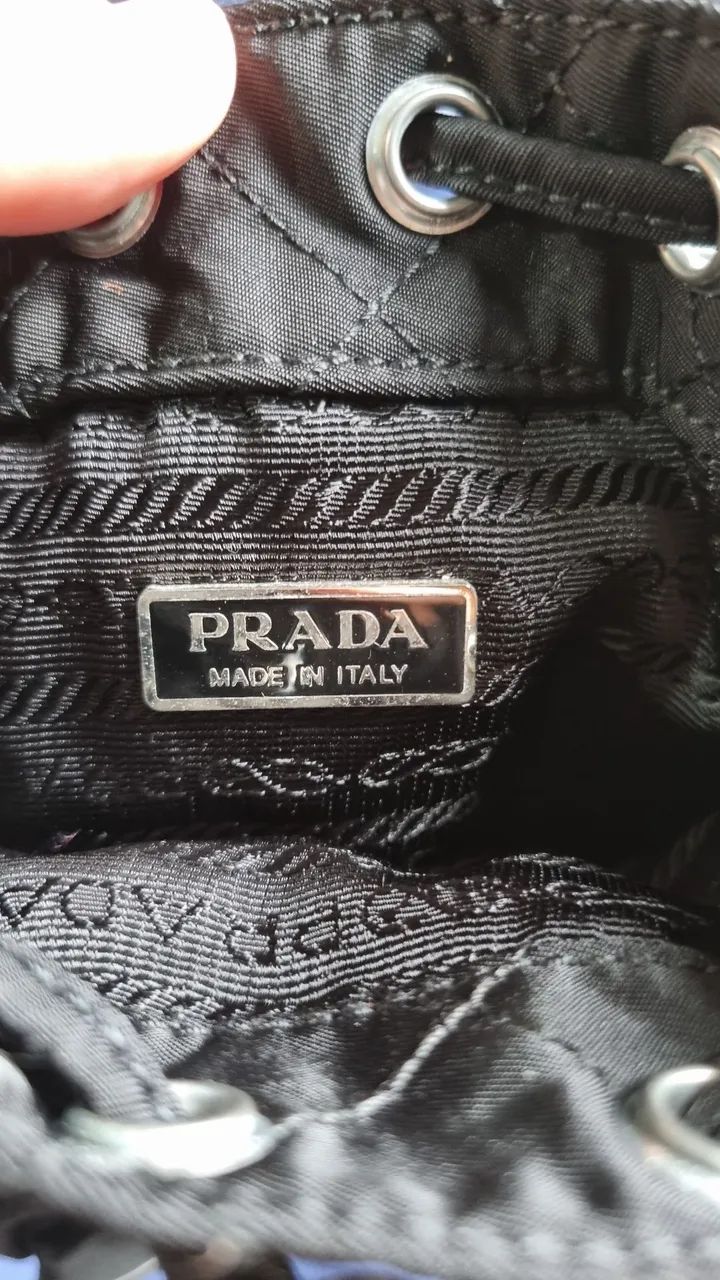 Bolsa prada bucket (Original) - Foto 2