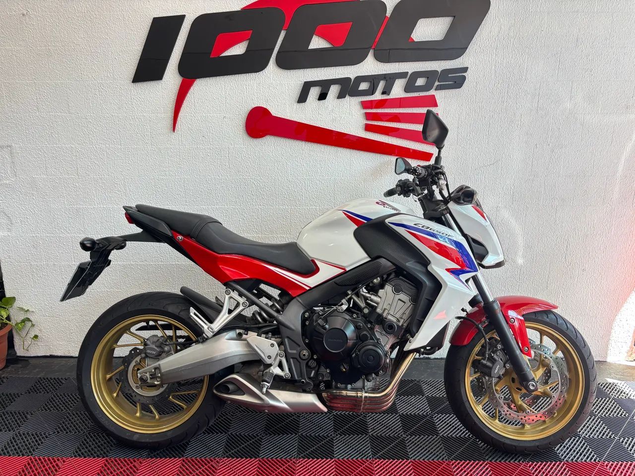 HONDA CB 650F 