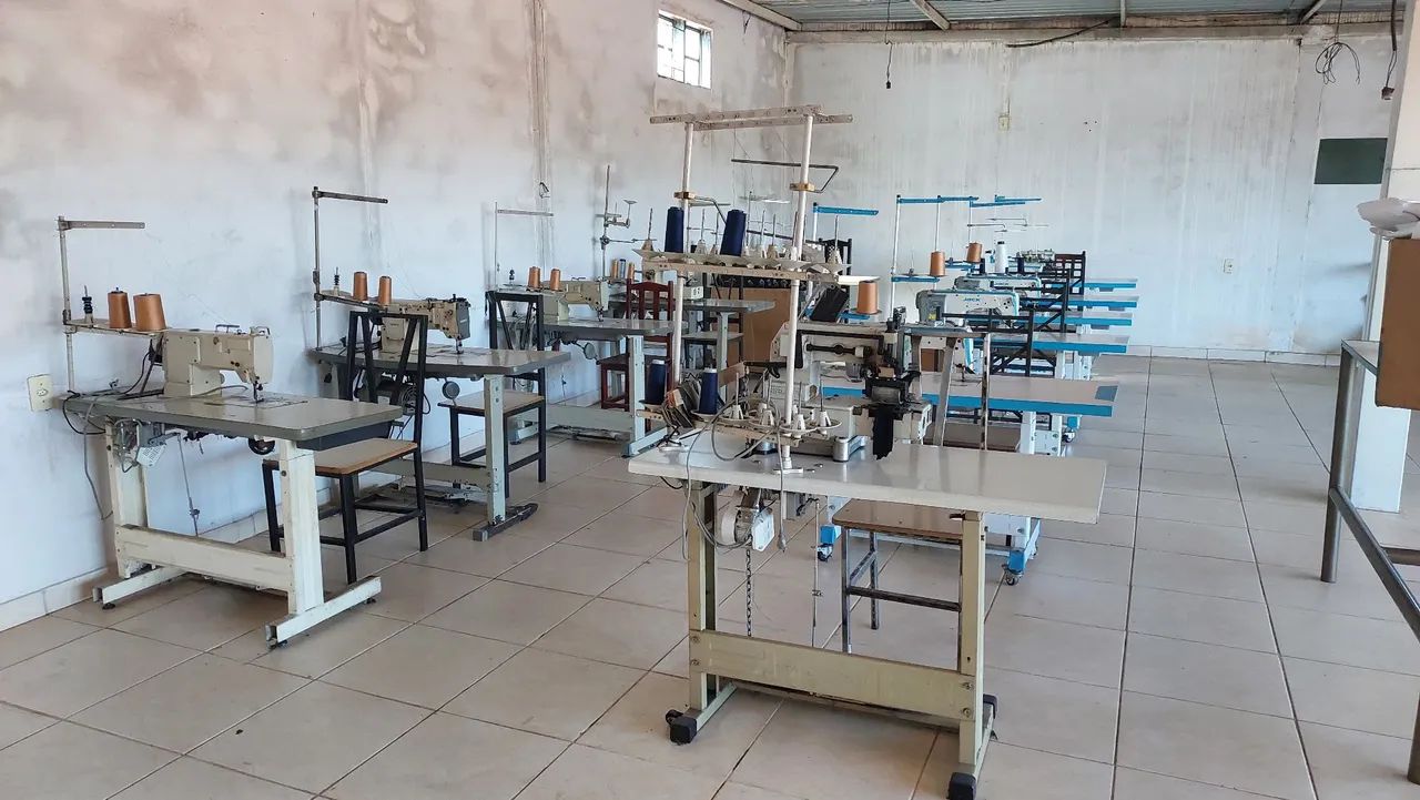 Máquina de costura  - Foto 3