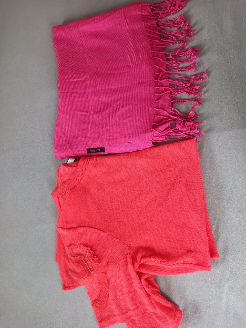 Blusa feminina e saida de banho - Foto 2