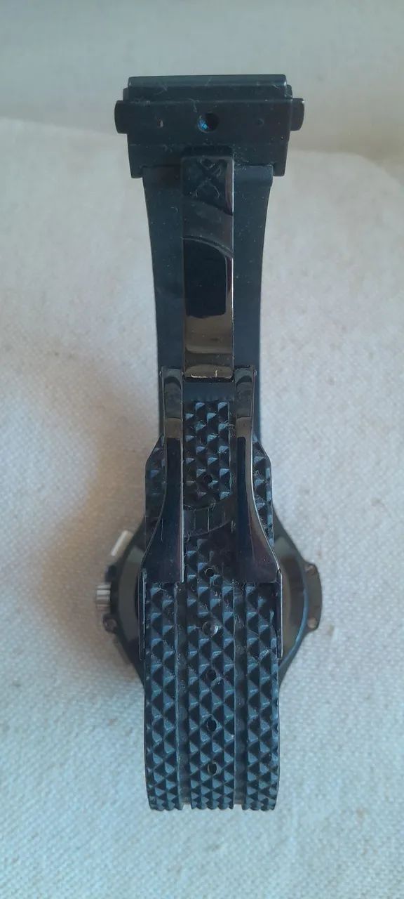 Relógio Hublot. Cronógrafo, a prova d água.  - Foto 3