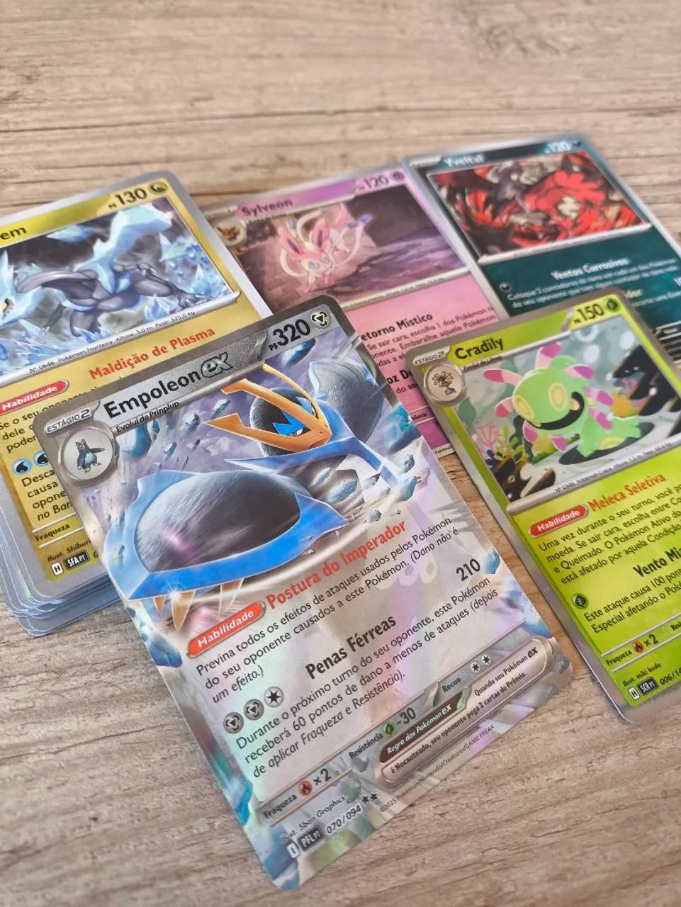 36 Cards Pokémon TCG - Fábulas Nebulosas  - Foto 2