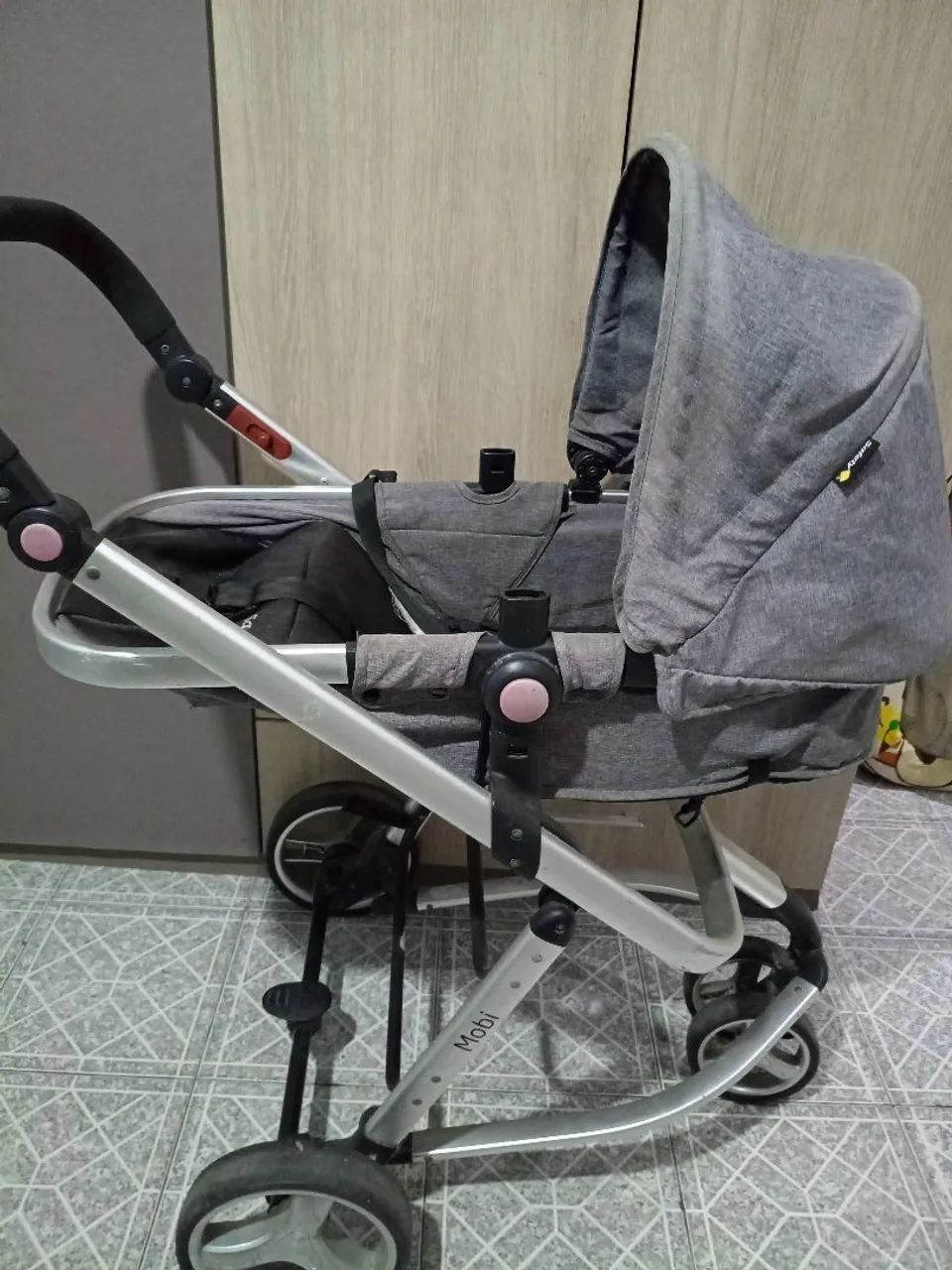 Carrinho de bebê mobi
