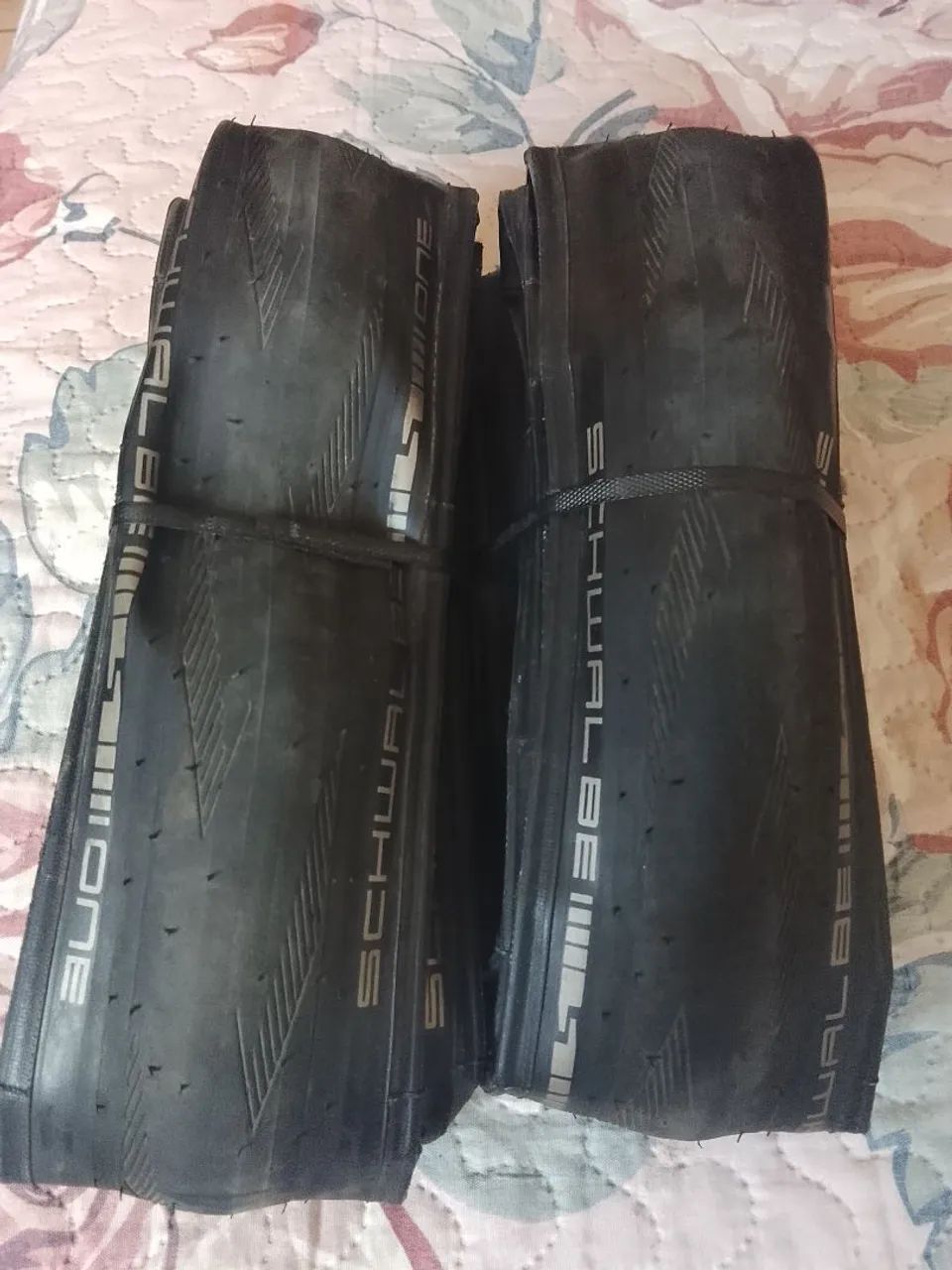 Par pneus schwalbe one 700x32 