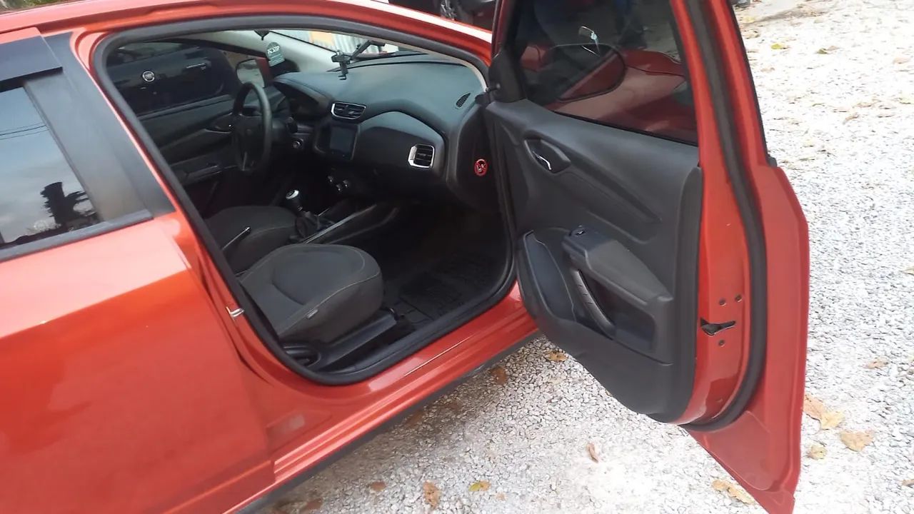 Chevrolet Onix Hatch LT 1.4 8V Flex Power Mec. 4P 2013 - Foto 4