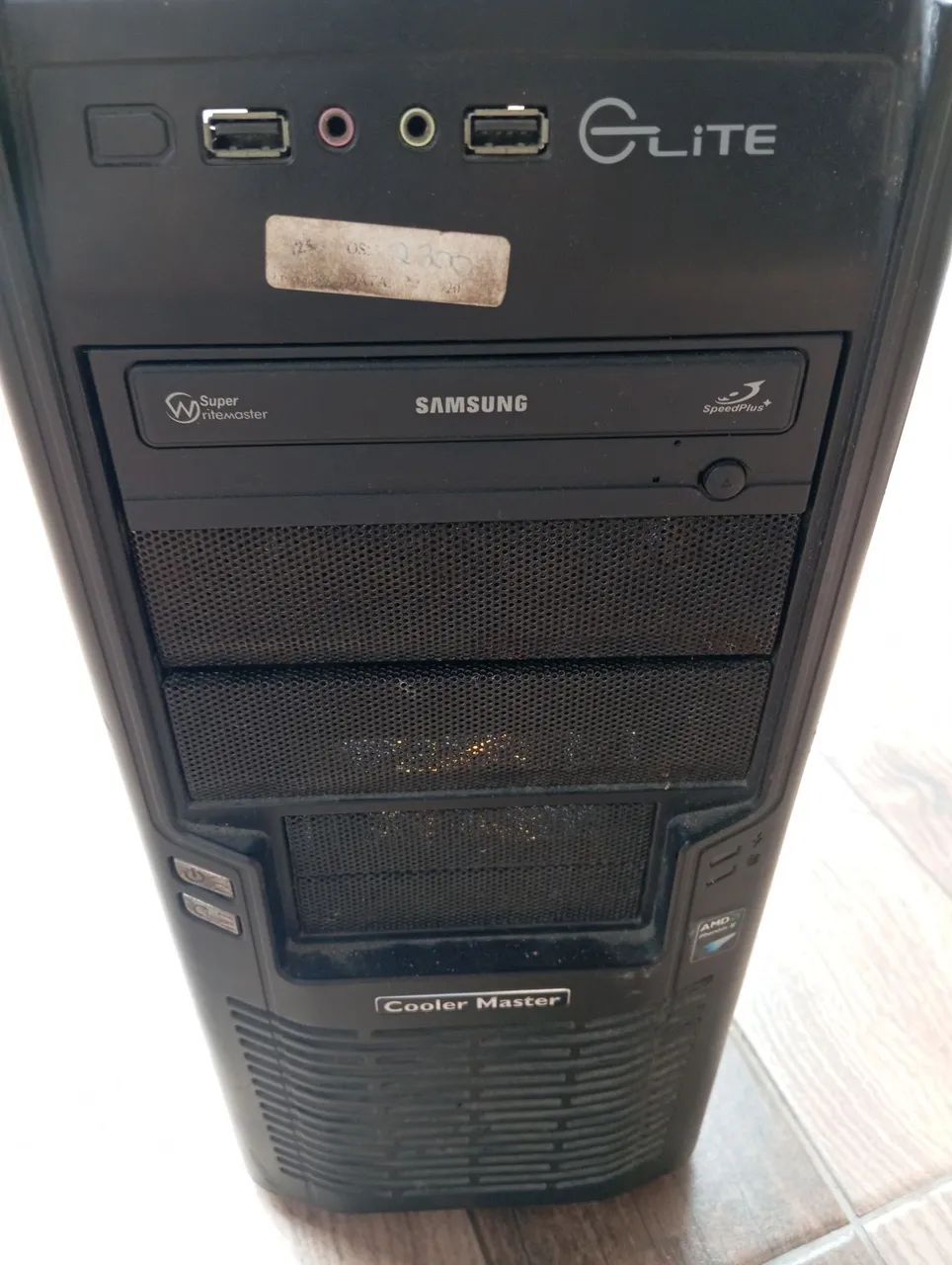 GABINETE COOLER MASTER ELITE C/FONTE E LEITOR DVD