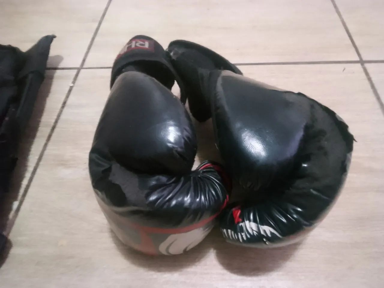 Luva e caneleira muay Thai  - Foto 4