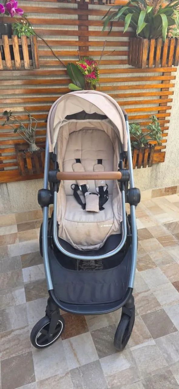 Carrinho bebe Maxi Cosi Anna com bebê conforto  - Foto 2