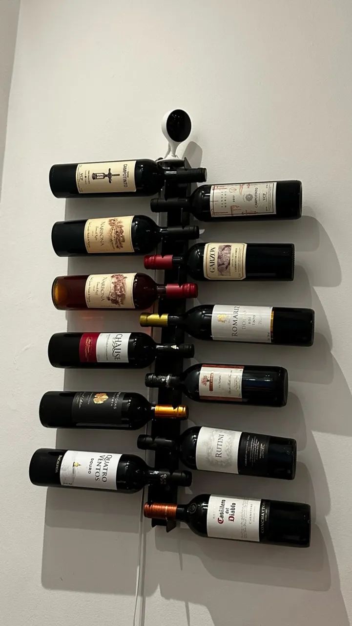 Suporte vinho parede 