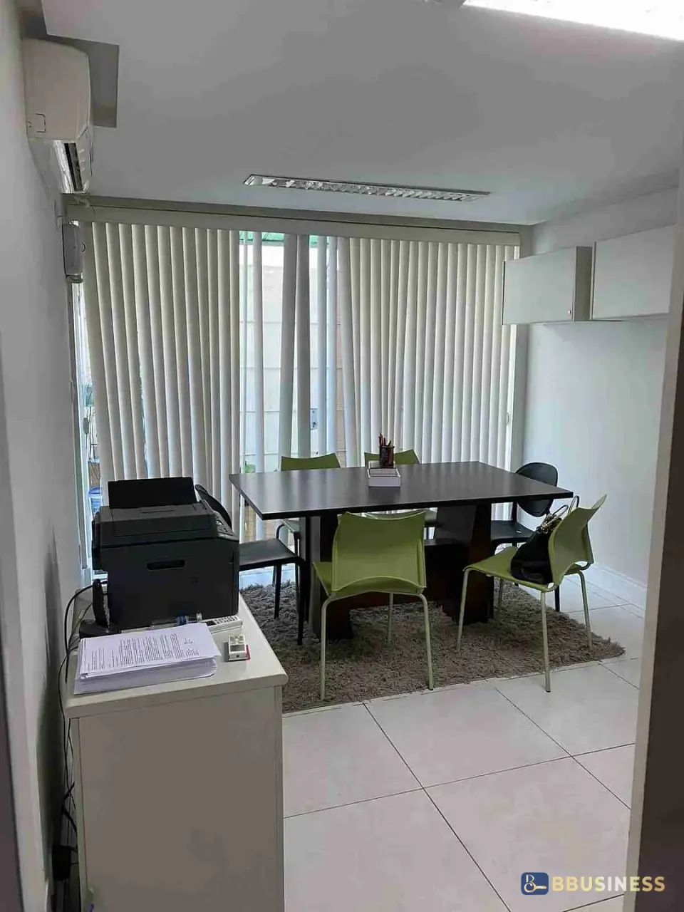 Sala comercial à Venda 32 m² - Centro, Campos dos Goytacazes, RJ