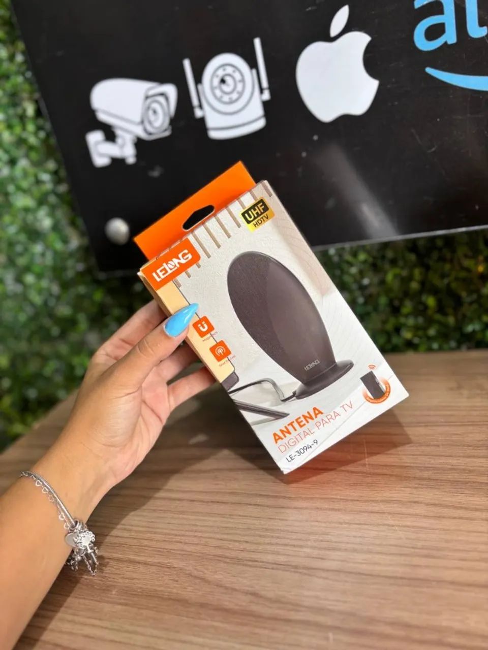 Antena Digital Interna para TV LELONG LE-3094-9