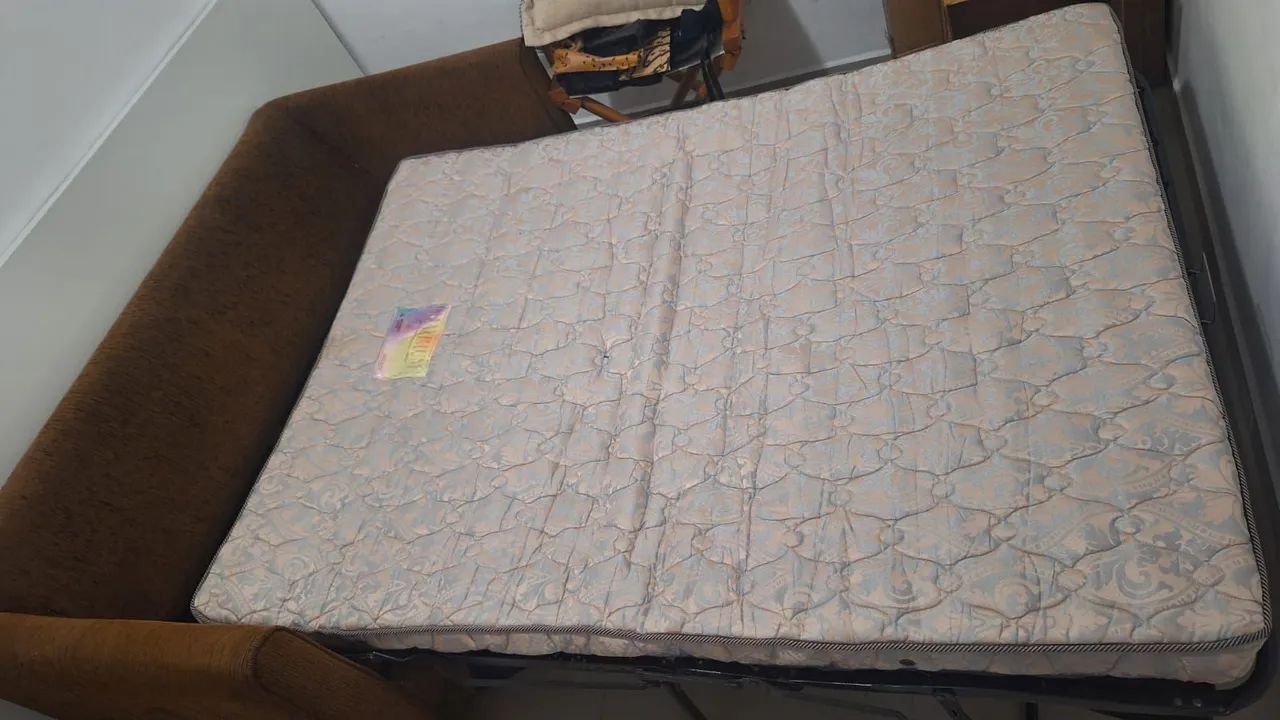 Sofá cama em bom estado - Foto 4