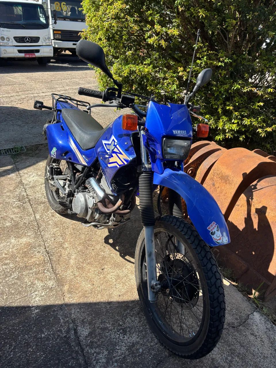 XT 600 Azul ano 2000
