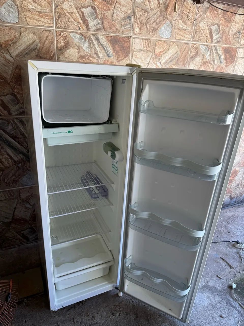 Geladeira cônsul 
