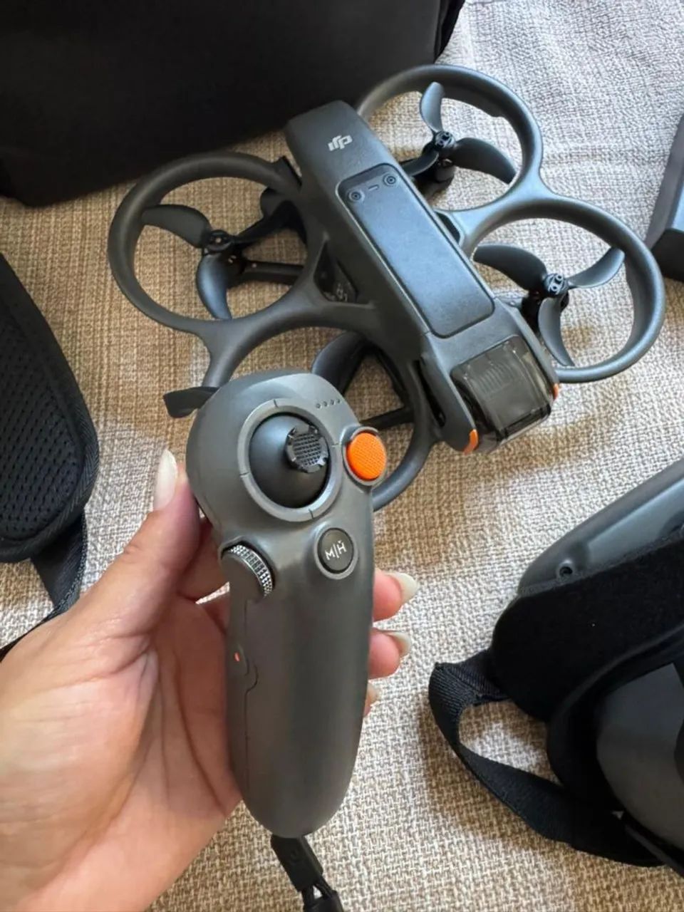 DJI AVATA 2 - COMBO FLY MORE  - Foto 5