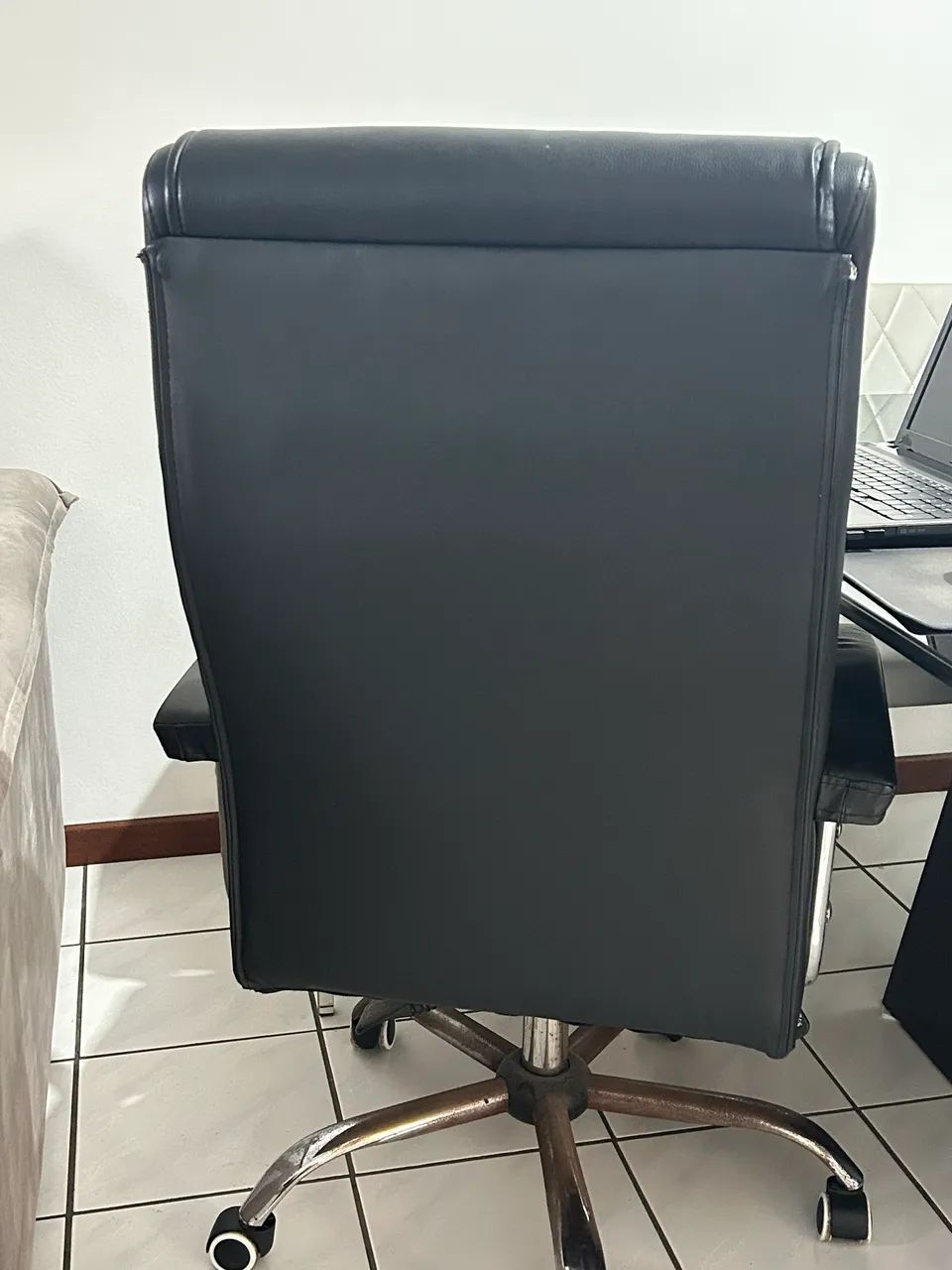 Cadeira presidente  - Foto 3