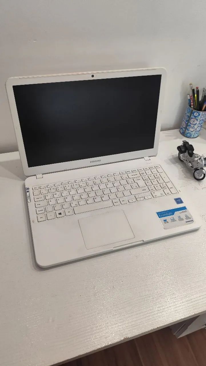 Notebook Samsung Essentials e20 EXCELENTE - Foto 2