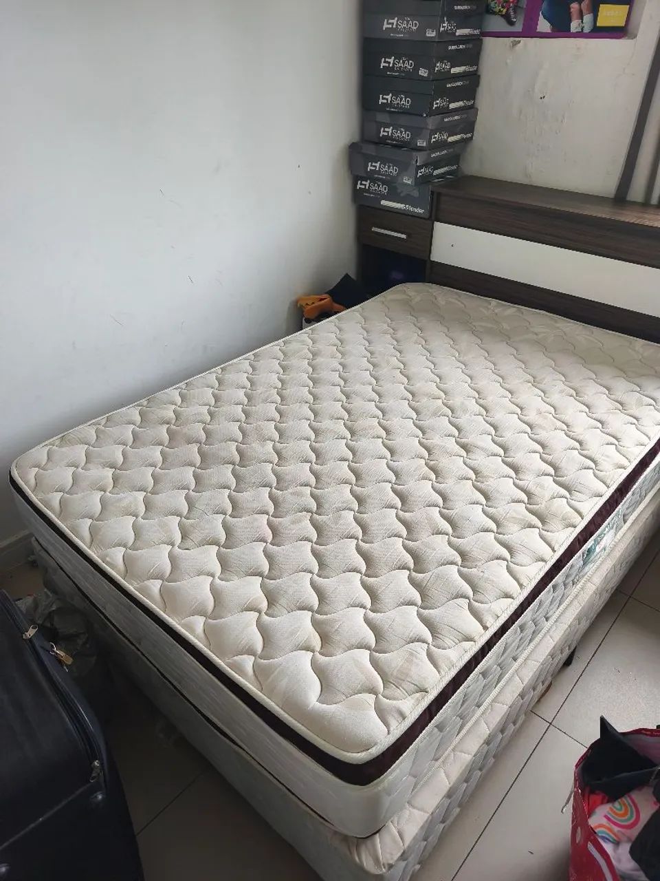 Cama de casal box