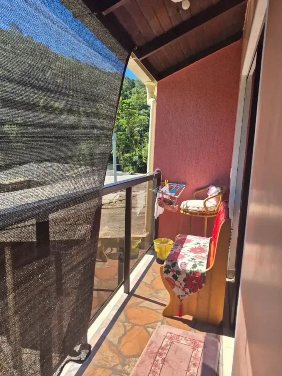 Sítio com casa em Águas Mornas  ótima localização e fácil acesso. Ideal p quem quer tranqu - Foto 4