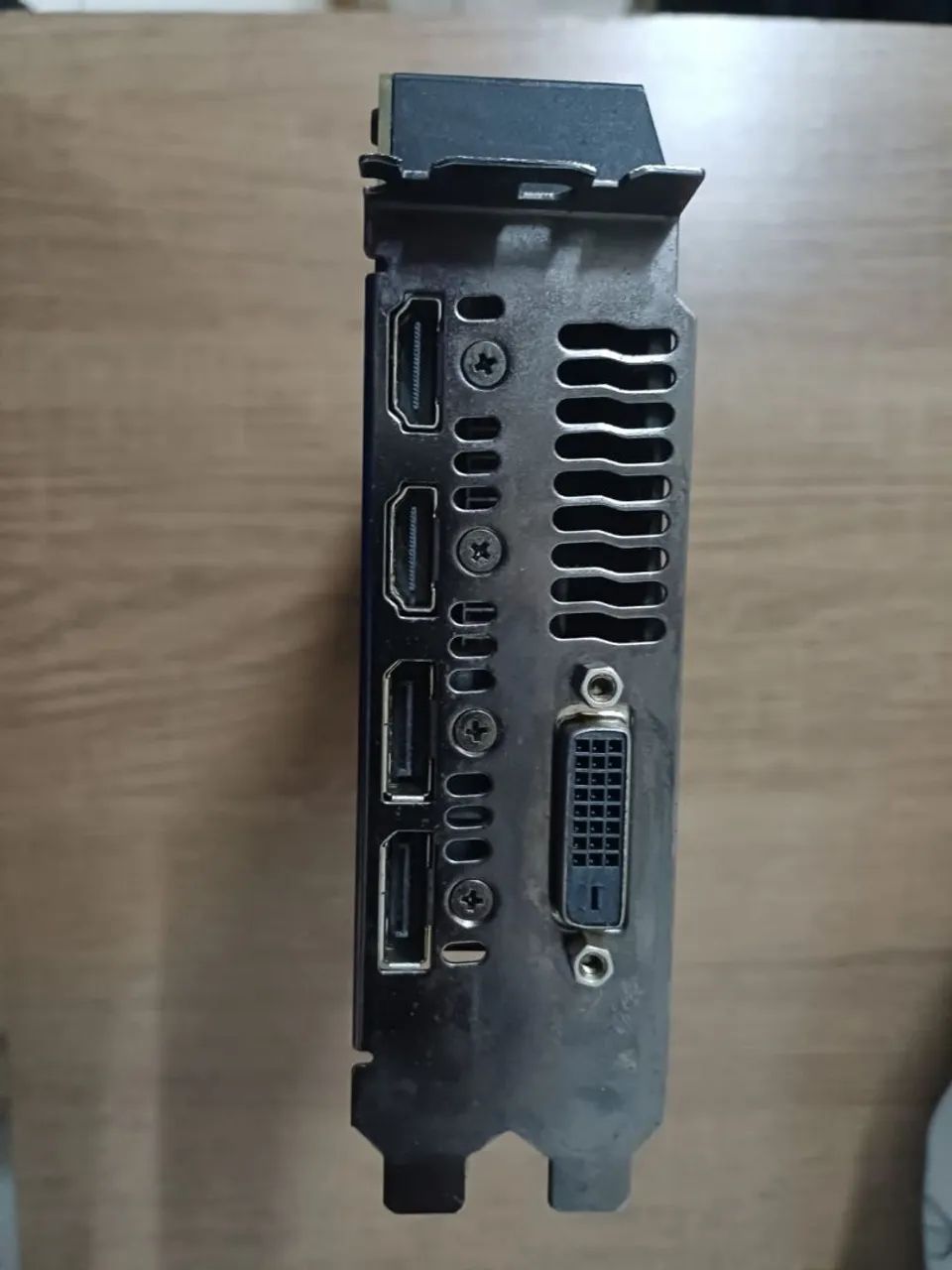 GTX 1060 6GB ASUS  - Foto 3