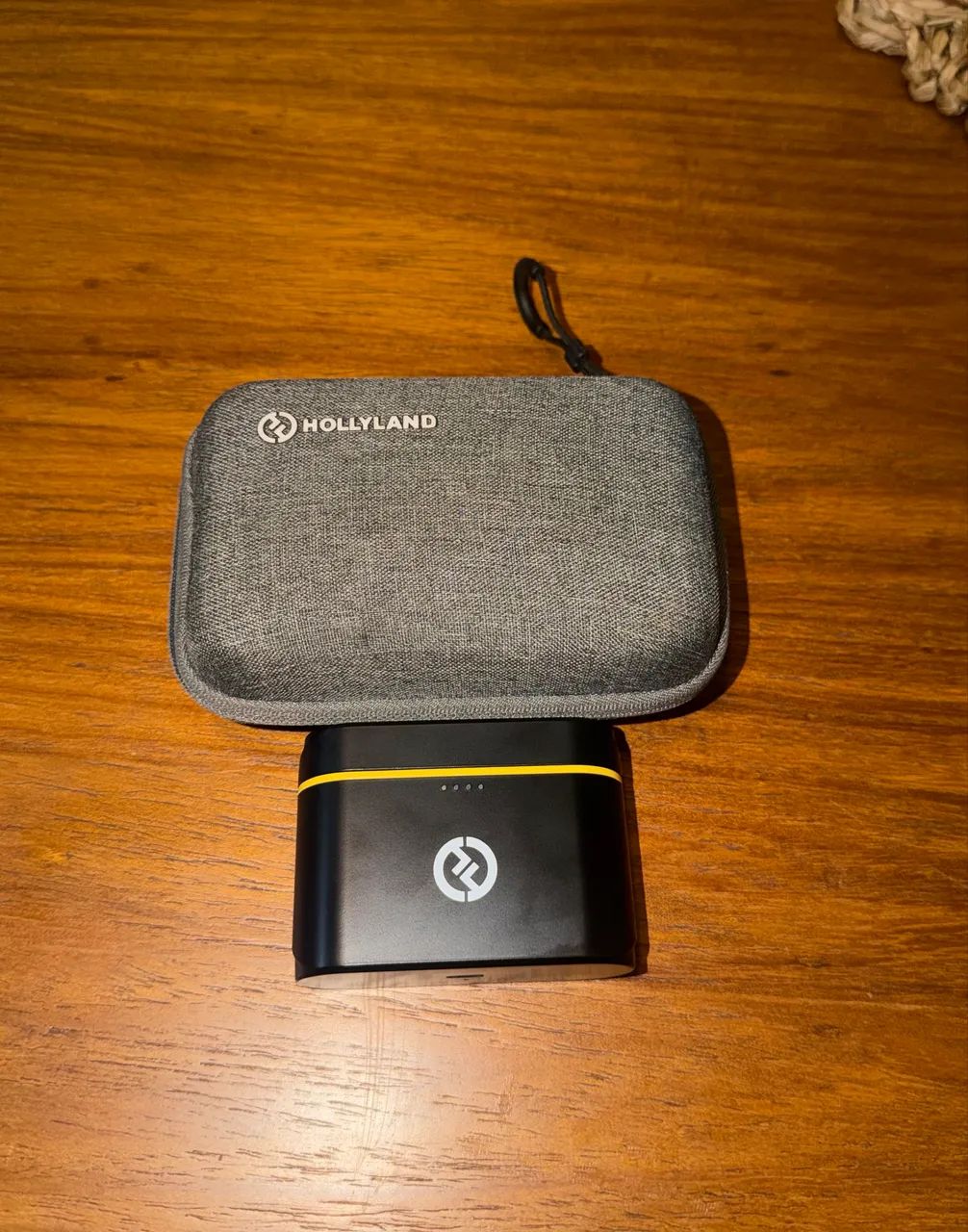 microfone de lapela duplo holyland lark c1 com saída lightning.  - Foto 3