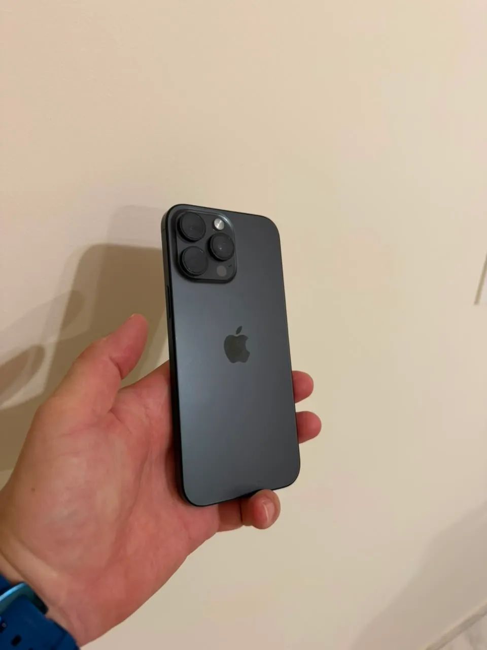 iPhone 16 PRO MAX - Foto 2