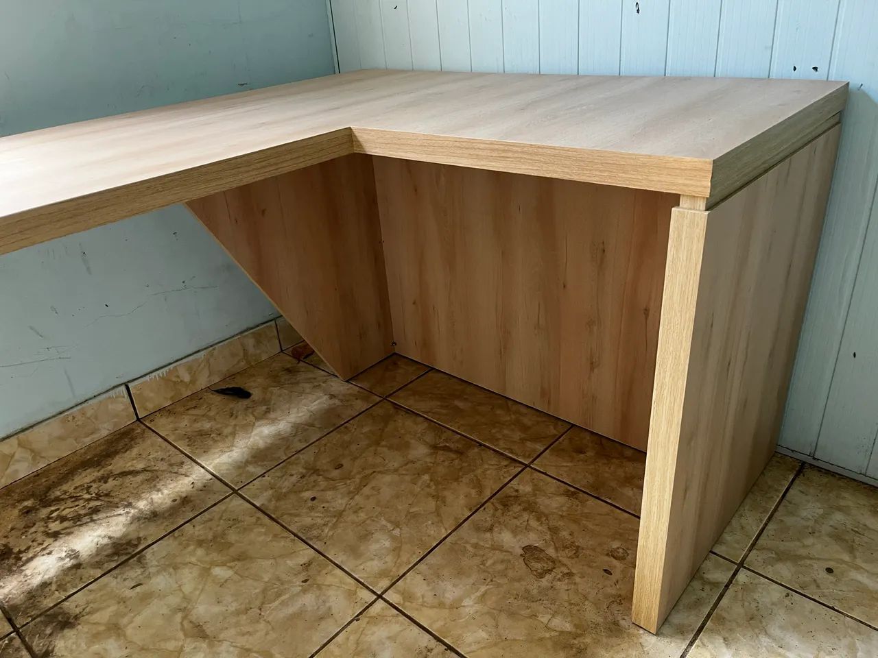 Mesa para escritório/recepção - Foto 4