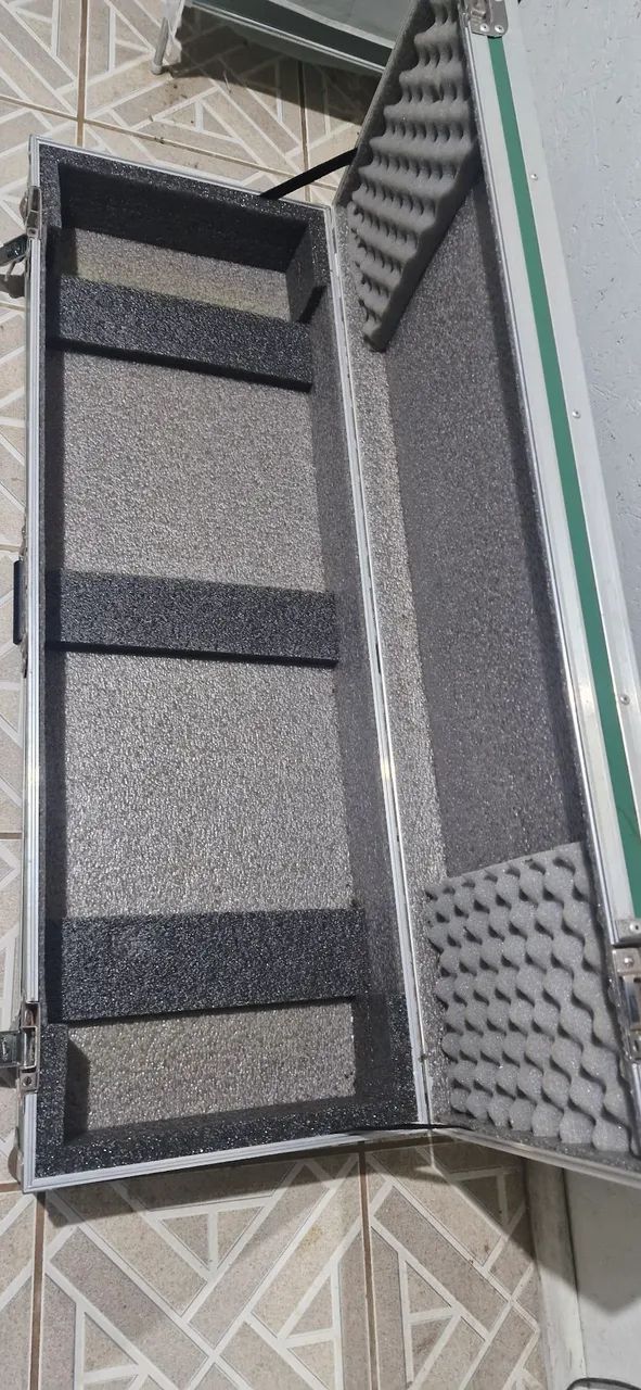 Teclado Roland + hard case  - Foto 4