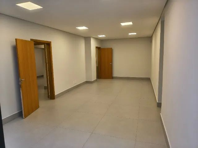 Salas Comerciais - Próx. ao Praia Clube - Foto 2