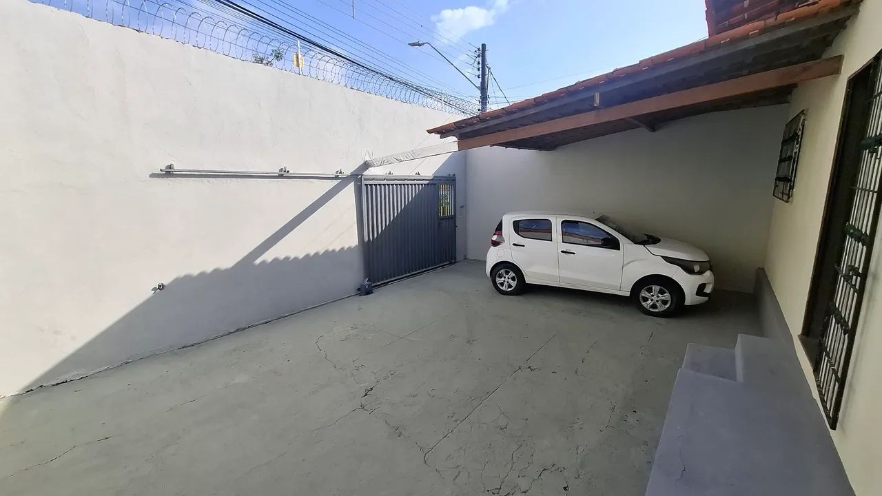 Alugo Casa no Parque Atenas, 2 quartos