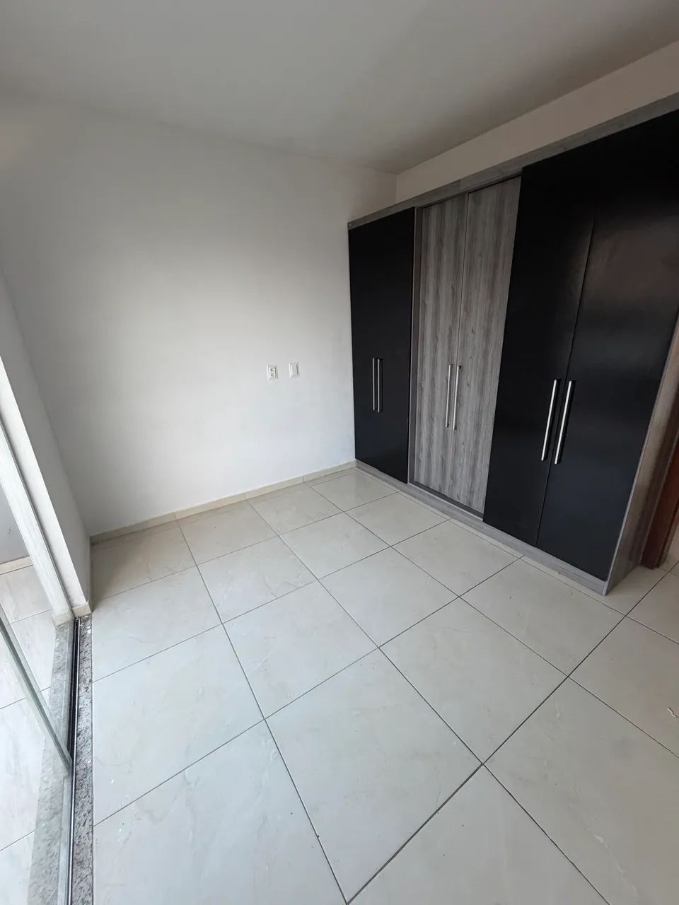 ALUGA-SE APTO 2 QUARTOS - Foto 2