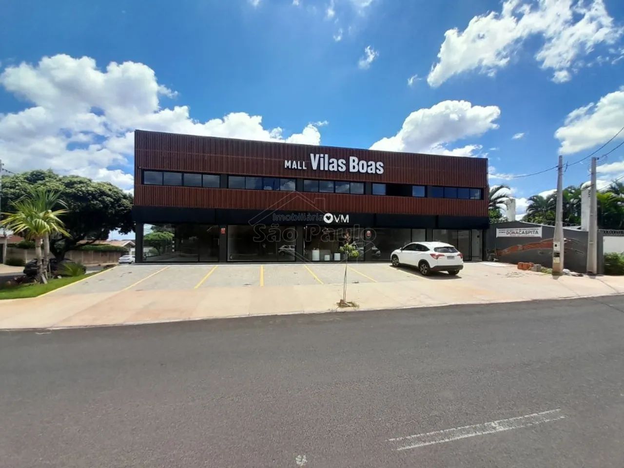 Locação de Comercial / Sala na cidade de Araraquara