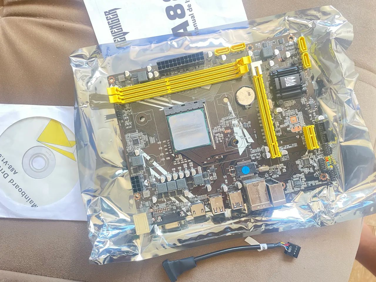 Kit AMD A88 + CPU A10 7800 - Foto 2