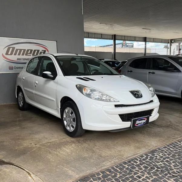 Peugeot 207 Active 1.4 Flex 8V 5P 2014 - Foto 3