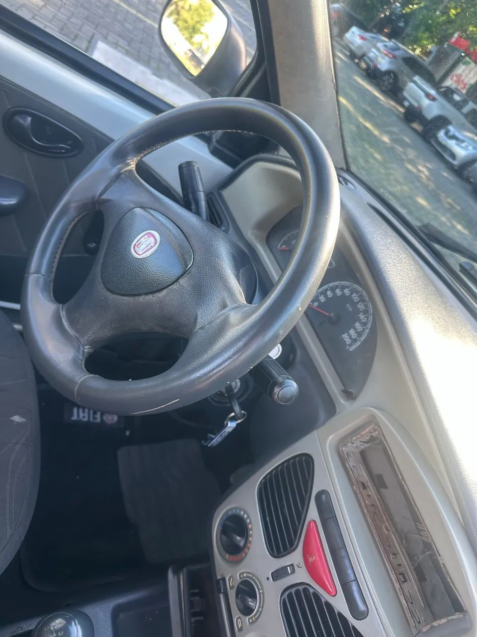 Fiat Strada 1.4 MPI Fire Flex 8V CS 2012 - Foto 2