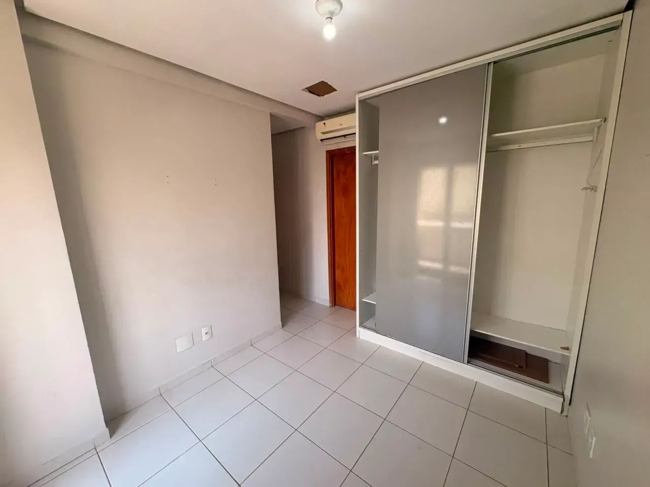 Life Centro| 56m2 | 2 quartos sendo 1 suite | Modulados e Splits | 2 vaga - Foto 4