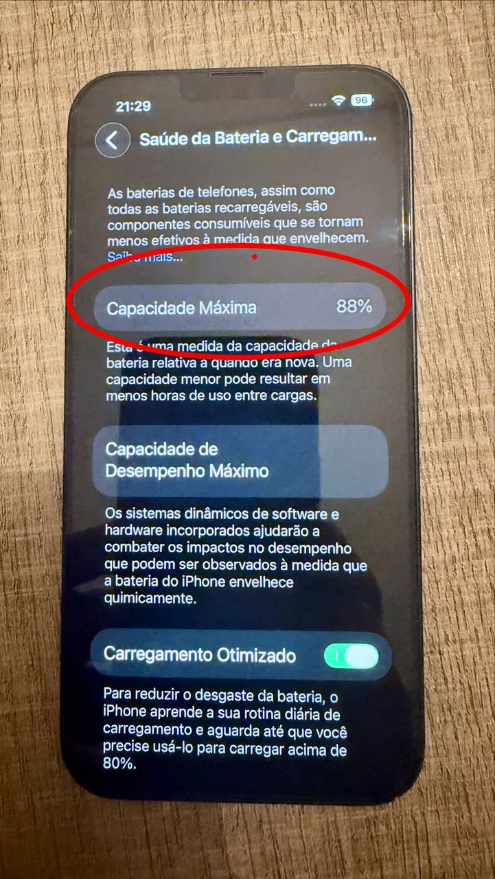 IPhone 13 128G Preto - 1 ano de uso - Foto 5
