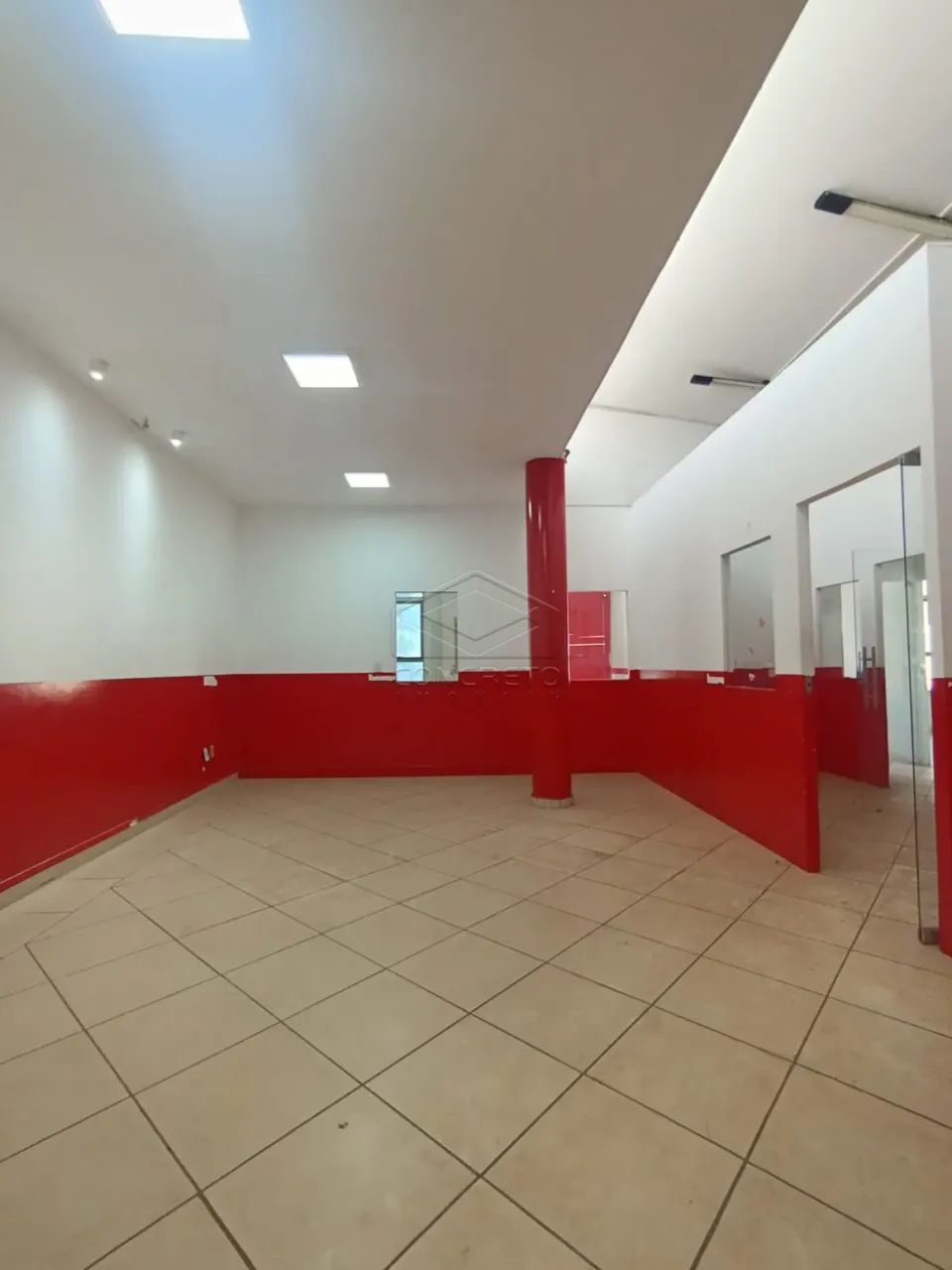 EXCELENTE IMÓVEL COMERCIAL - SALÃO COM 350M² - Foto 3