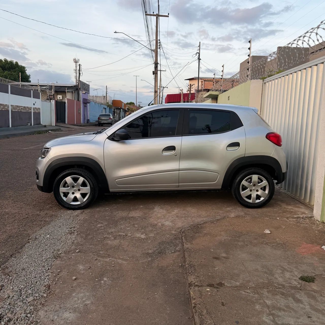 Renault Kwid Zen 1.0 Flex 12V 5P Mec. 2019 - Foto 5