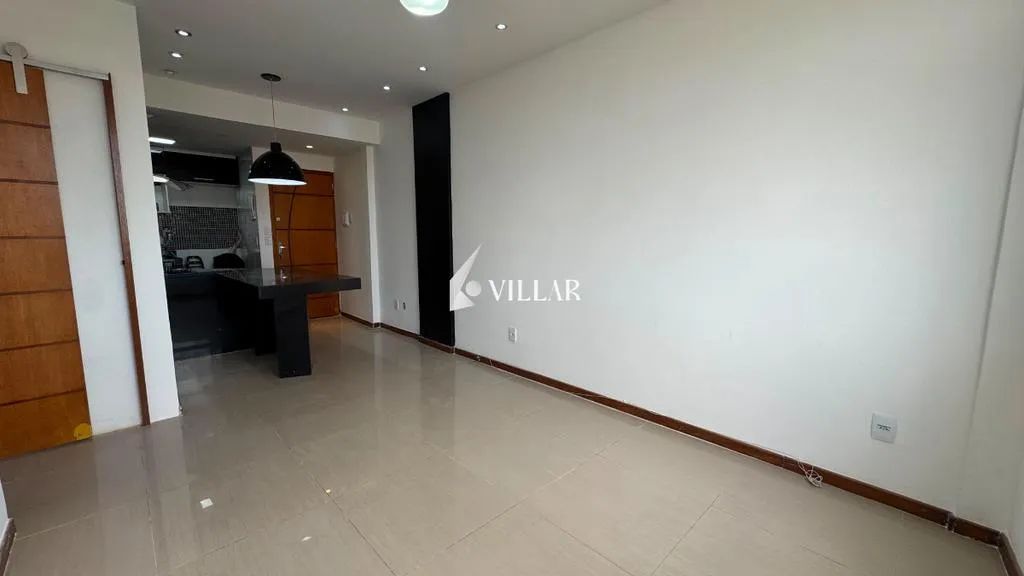 APARTAMENTO DE DOIS QUARTOS EM OLARIA