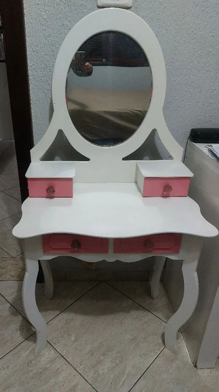 Penteadeira infantil 