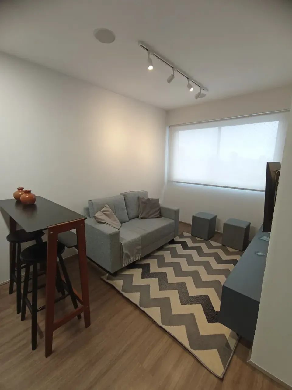 **APARTAMENTO NOVISSIMO** - AO LADO DO METRÔ BELÉM