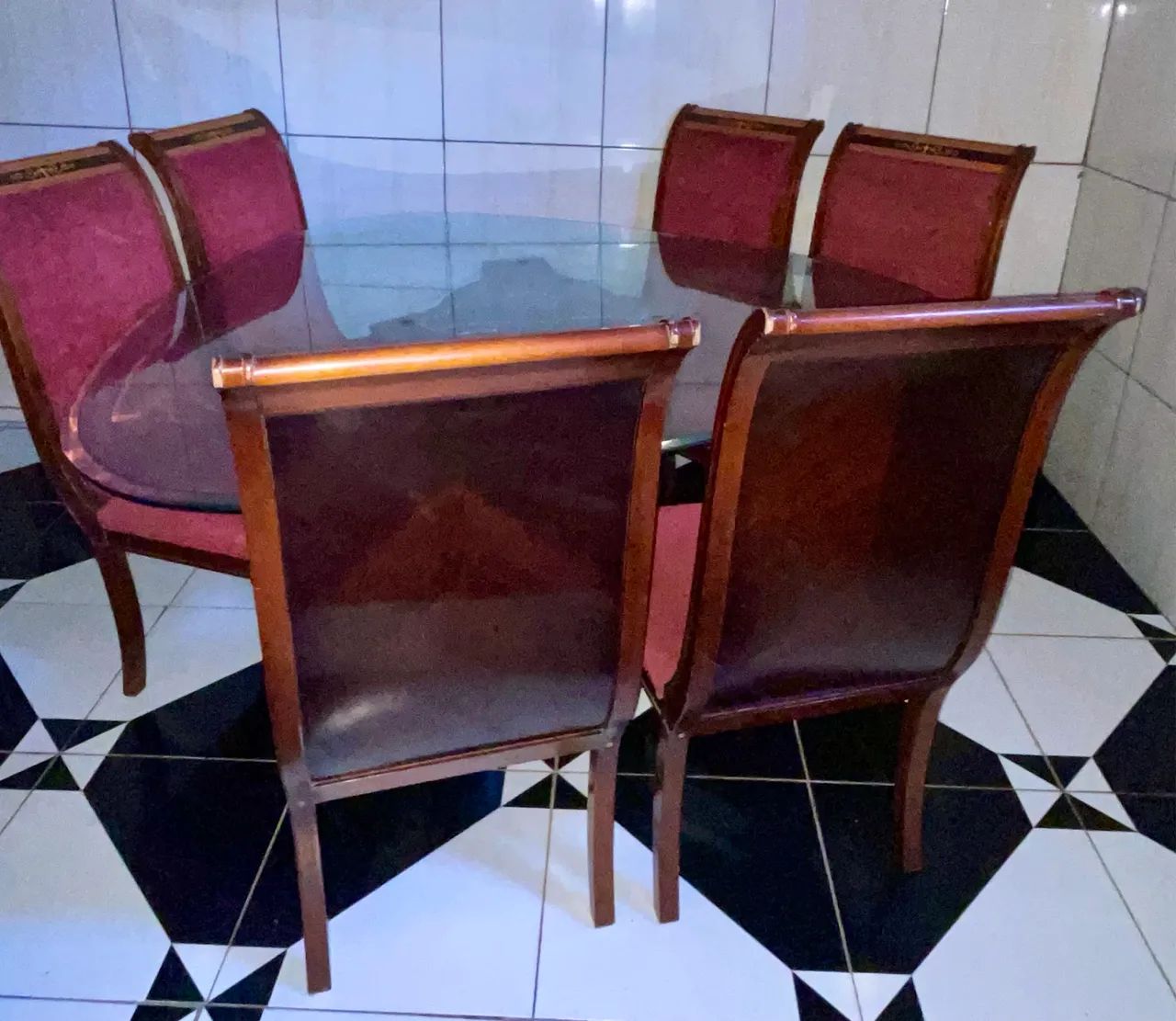 Mesa de madeira 6 lugares  - Foto 3