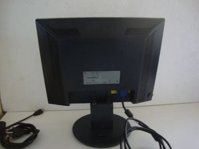 Monitor LG Flatron Modelo L-1550S . - Foto 5