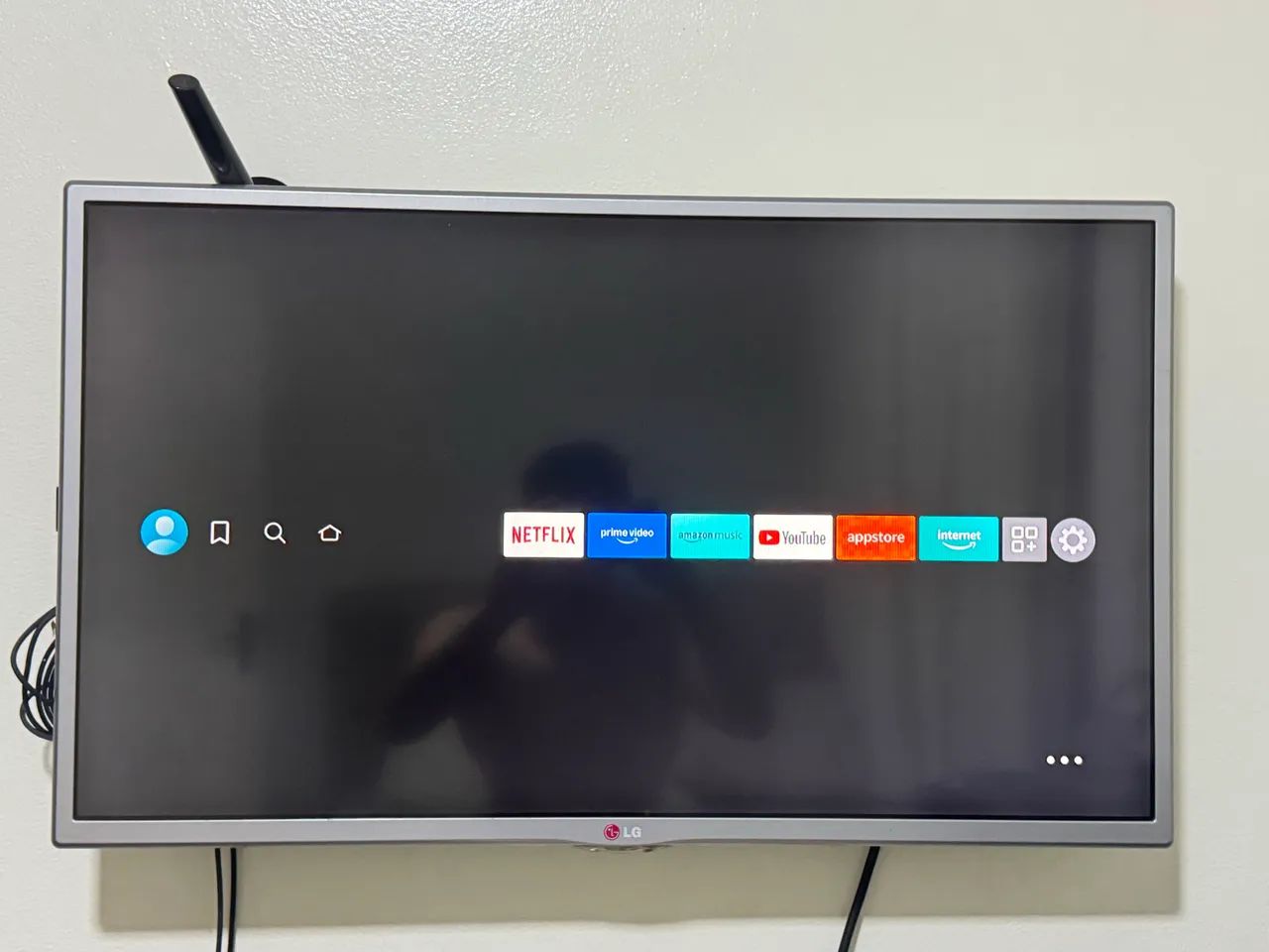 Tv 32 polegadas LG+ Fire stick para tv virar smart!! - TVs